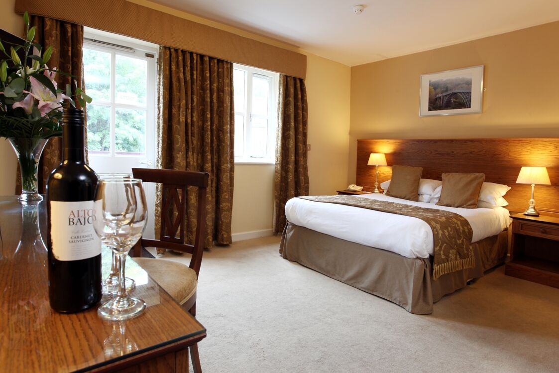 The Valley Hotel & Carriage Gardens Fivemiletown Экстерьер фото